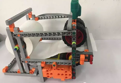 智能果殼箱，智慧出紙機……孩子們讓生活更智能！