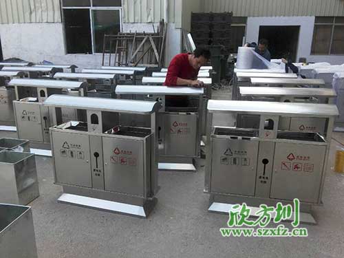 江西撫州如何選購好的不銹鋼分類垃圾桶？