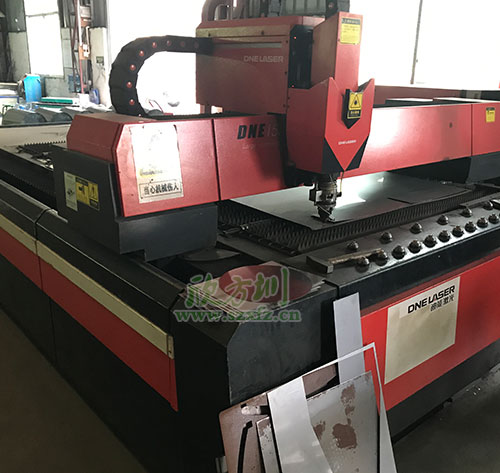 深圳來(lái)福士購(gòu)物中心的定制不銹鋼垃圾桶生產(chǎn)工藝