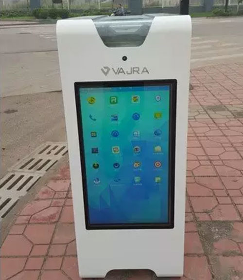 成都高大上果皮箱：有WiFi，靠太陽(yáng)能工作